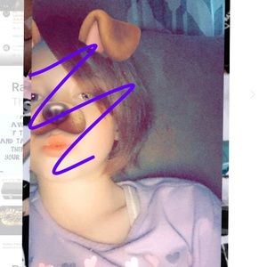 Meet your Posher, Kayla